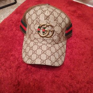 Gucci hat